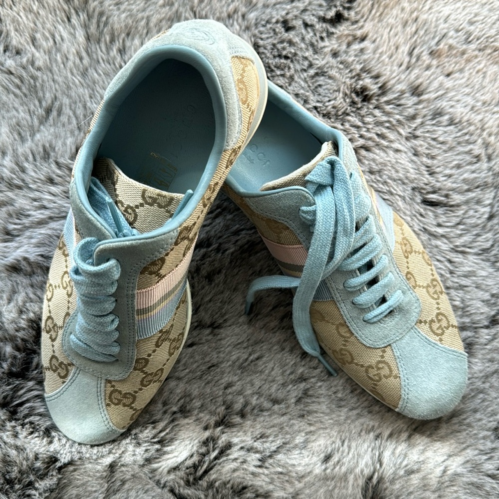 Gucci - GG Canvas Canvas Sneakers - Blue and Pink - W36